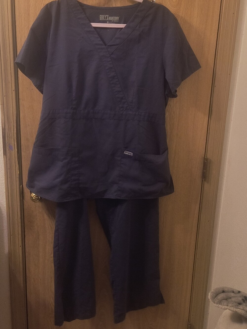 Grey's Anatomy by Barco Women's Scrub Set XL Grey Mock Wrap V-Neck